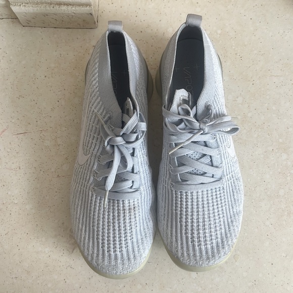 Nike VaporMax FlyKnit 3 - Picture 2 of 4